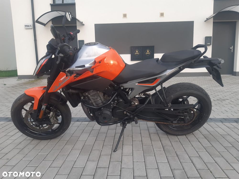 KTM Duke - 4