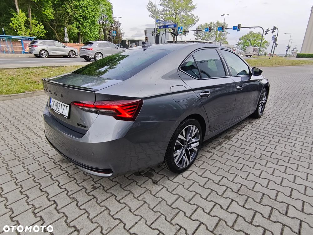 Skoda Octavia 1.5 TSI mHEV Sportline DSG - 4