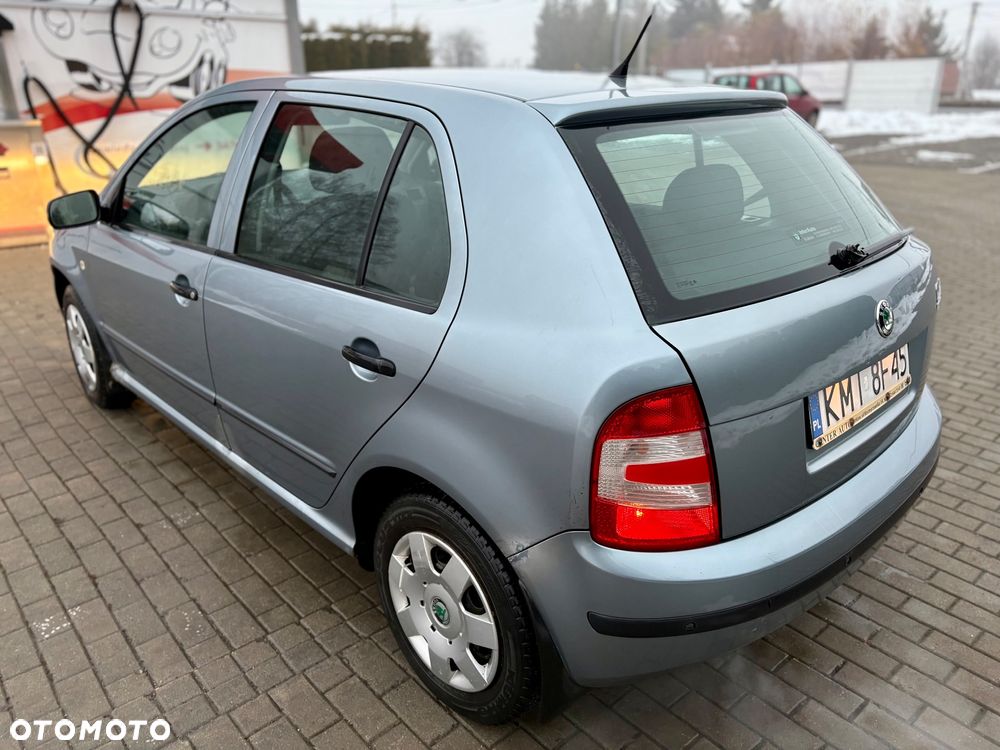 Skoda Fabia 1.2 HTP Basis - 6