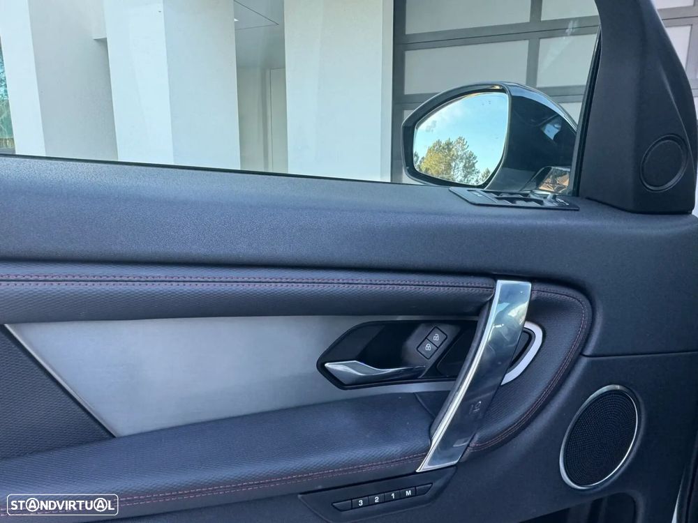 Land Rover Discovery Sport - 10