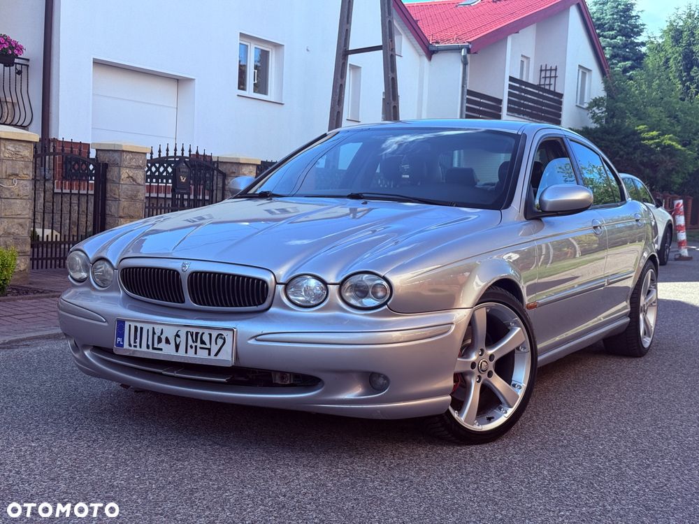 Jaguar X-Type 2.5 V6 4x4 Executive - 1