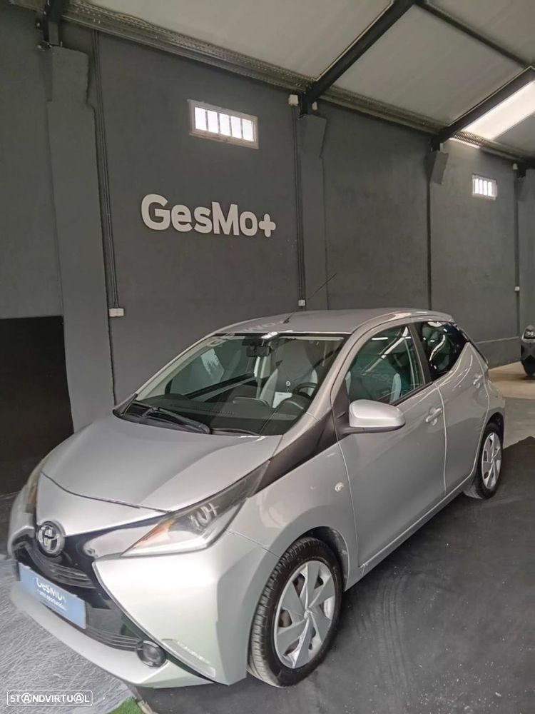 Toyota Aygo 1.0 X-Play+AC - 4