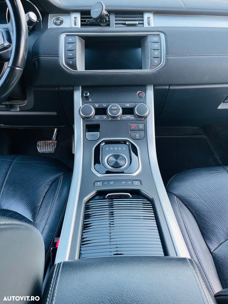 Land Rover Range Rover Evoque - 16