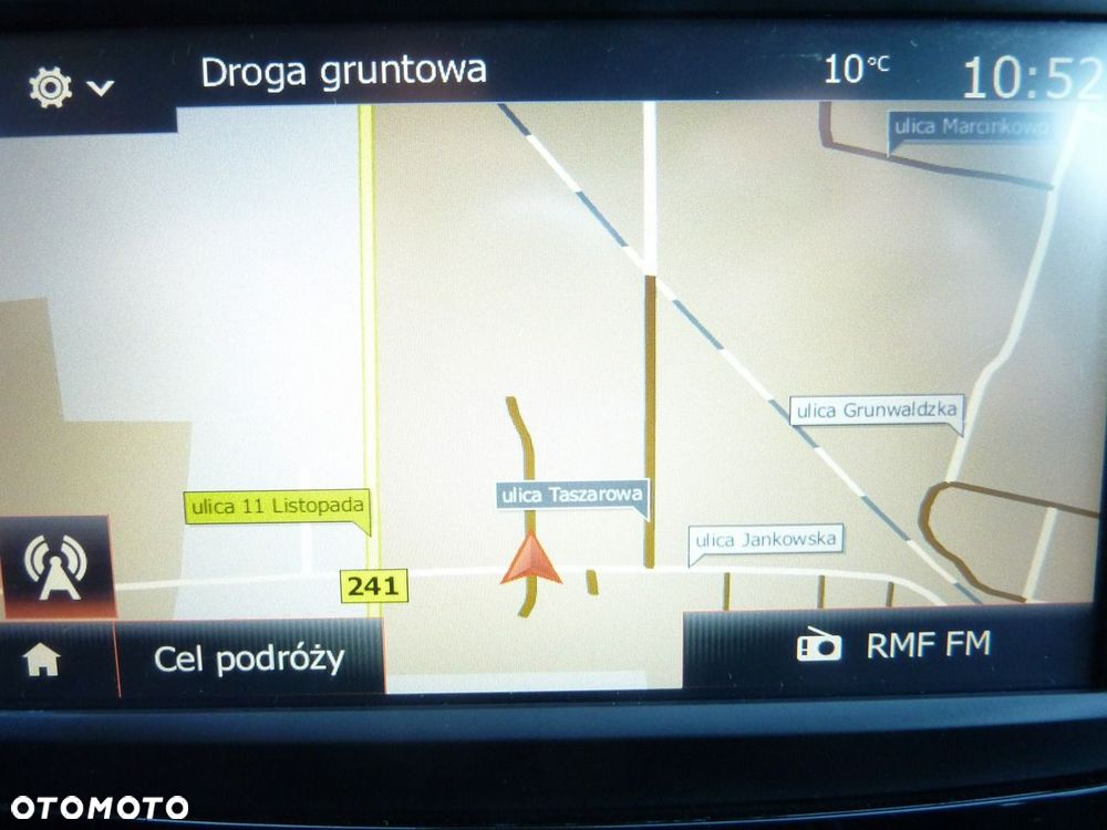 Renault Captur - 19
