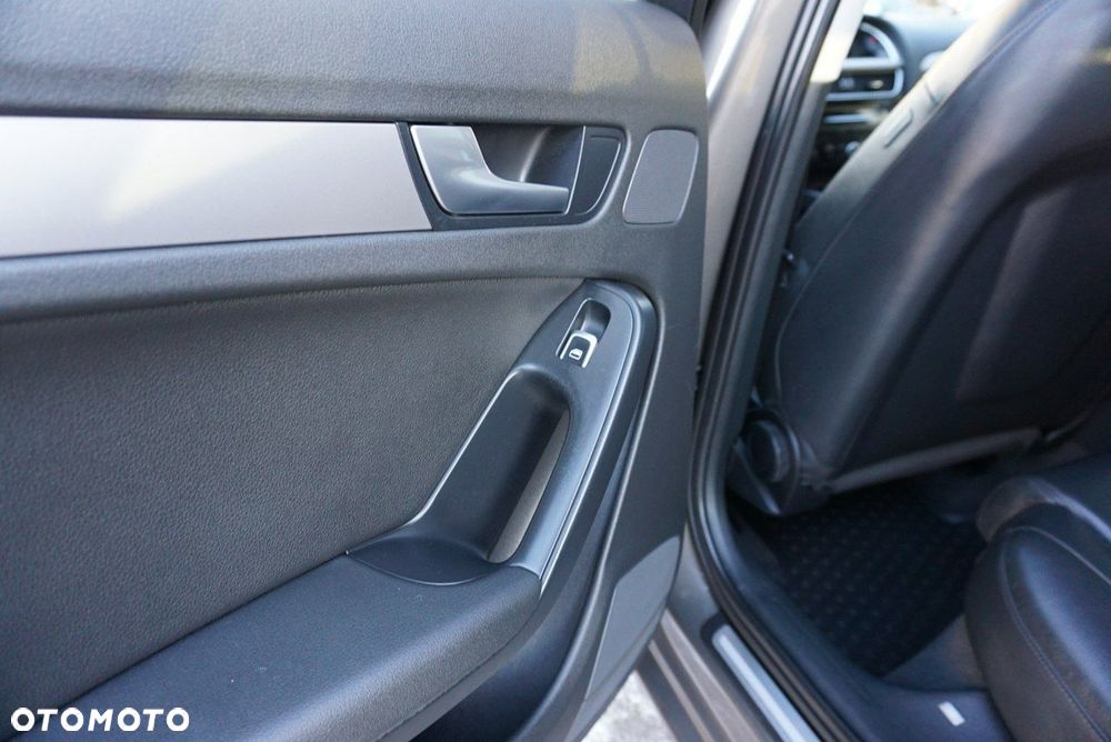 Audi A4 Allroad - 14