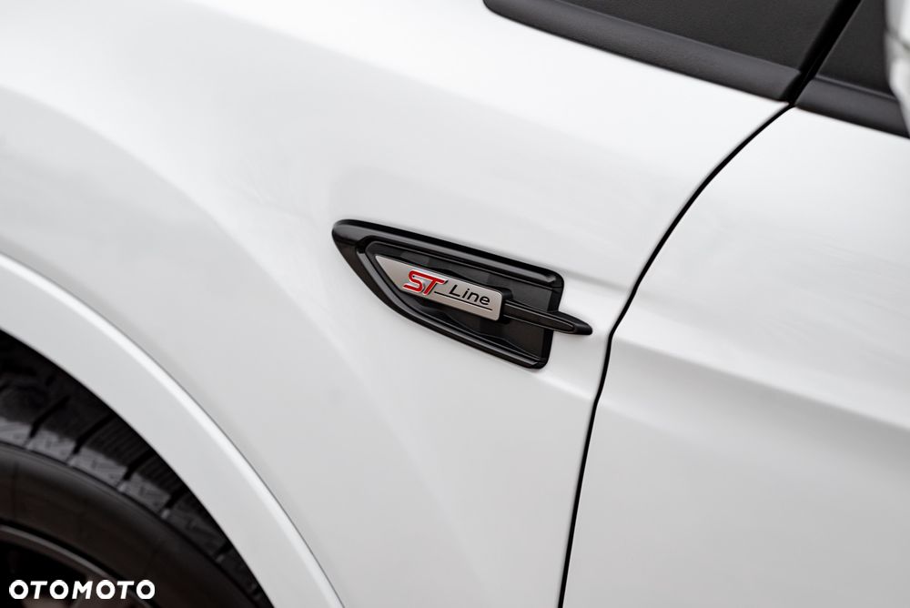 Ford Kuga 2.0 TDCi 4x4 ST-Line - 15