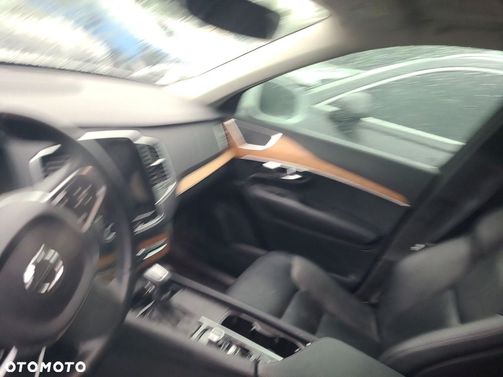 Volvo XC 90 T6 AWD Momentum - 10