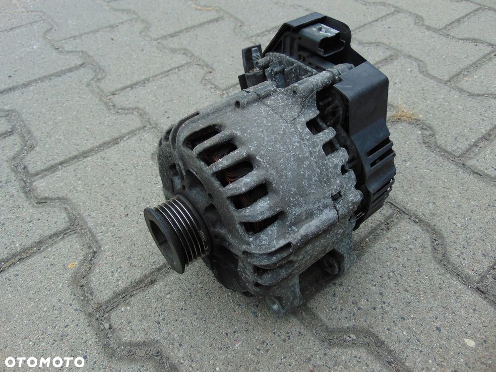 PEUGEOT CITROEN 2,0 start stop 9826550280 alternator - 1