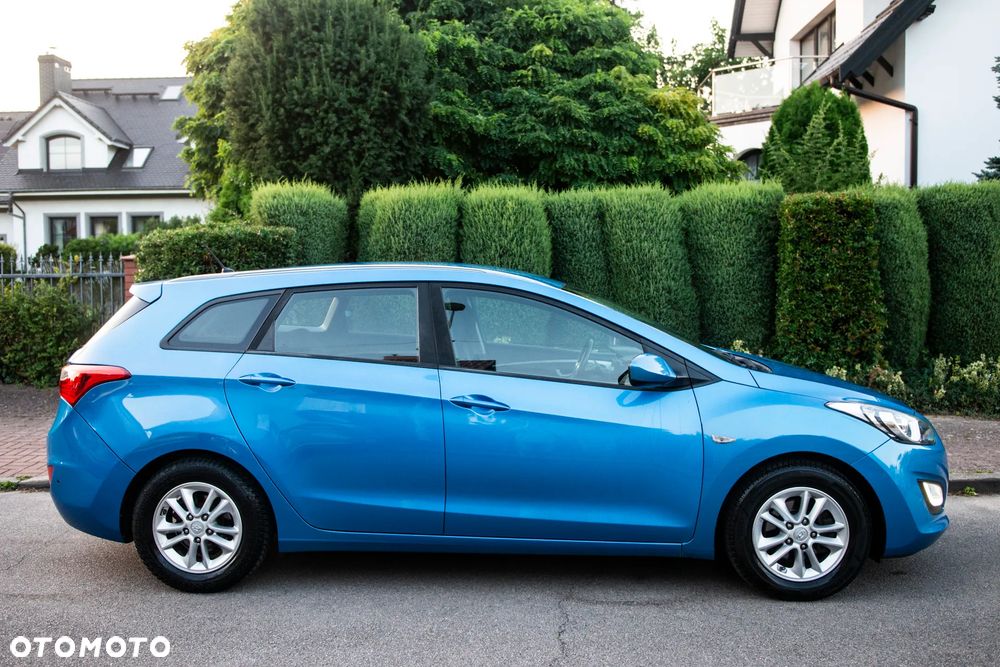 Hyundai i30 1.6 Comfort - 4