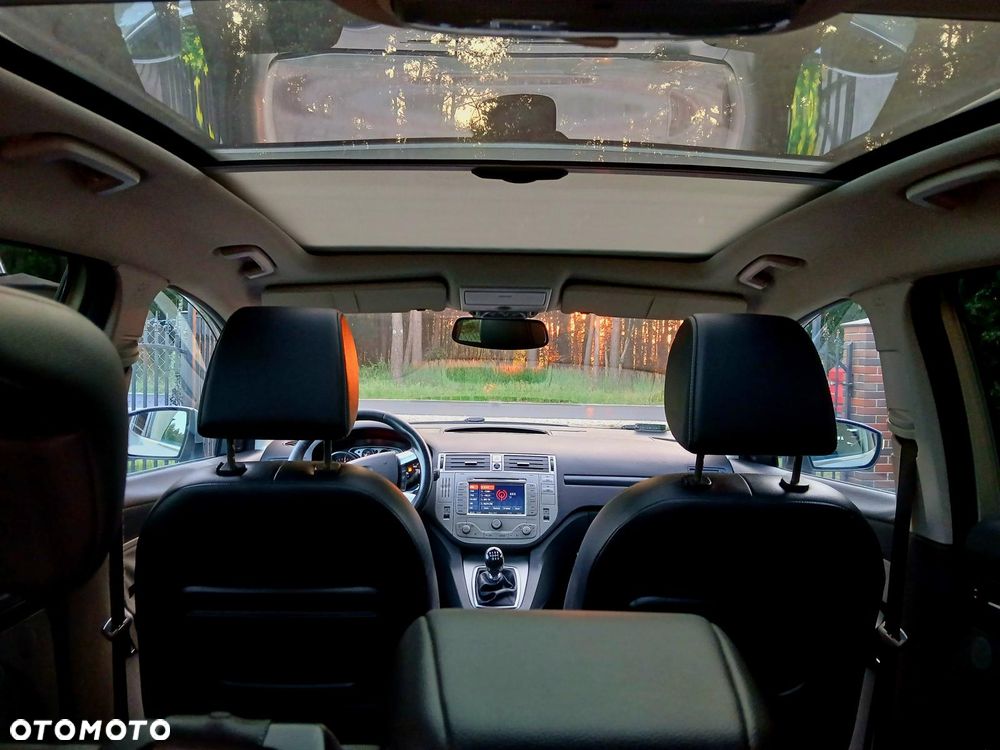 Ford Kuga 2.0 TDCi Titanium - 8