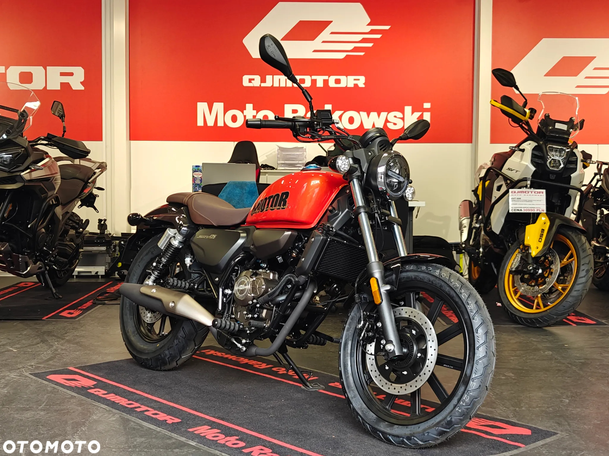 QJMOTOR SRV 125 - 4