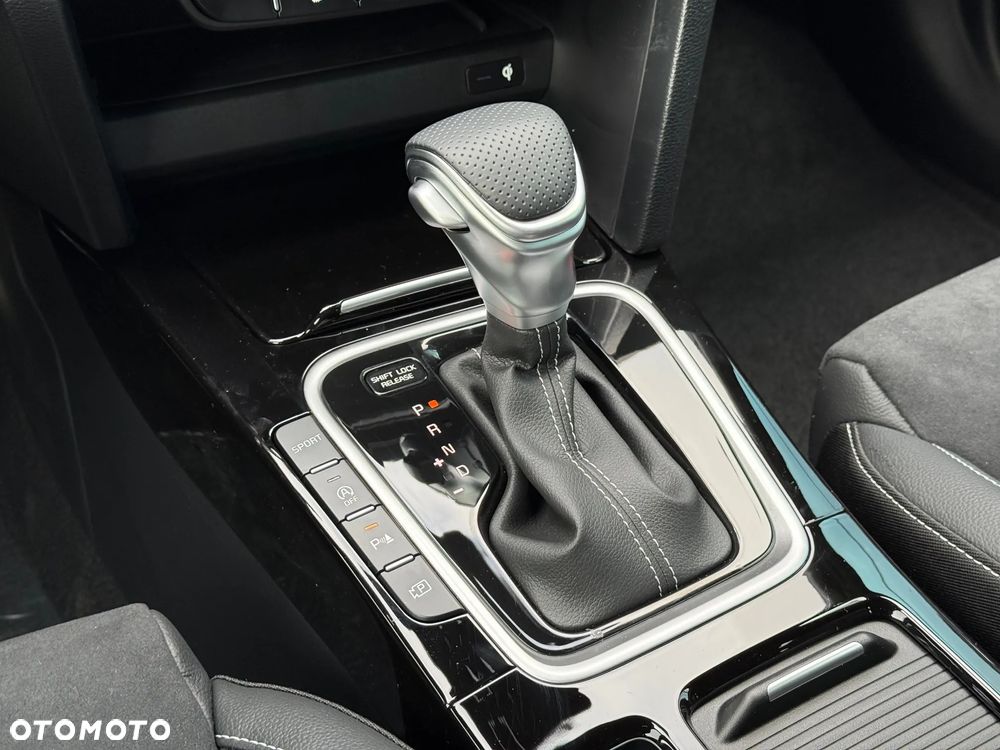 Kia XCeed 1.6 T-GDI GT-Line DCT - 28