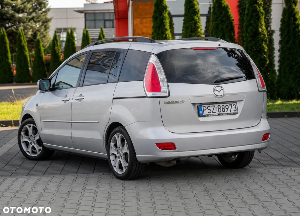 Mazda 5 - 4