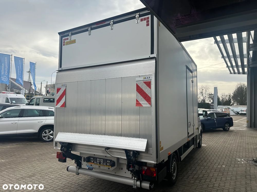 Volkswagen Crafter - 4