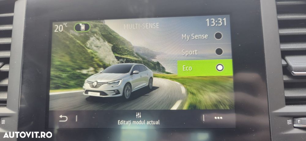 Renault Megane TCe 140 GPF Techno - 14