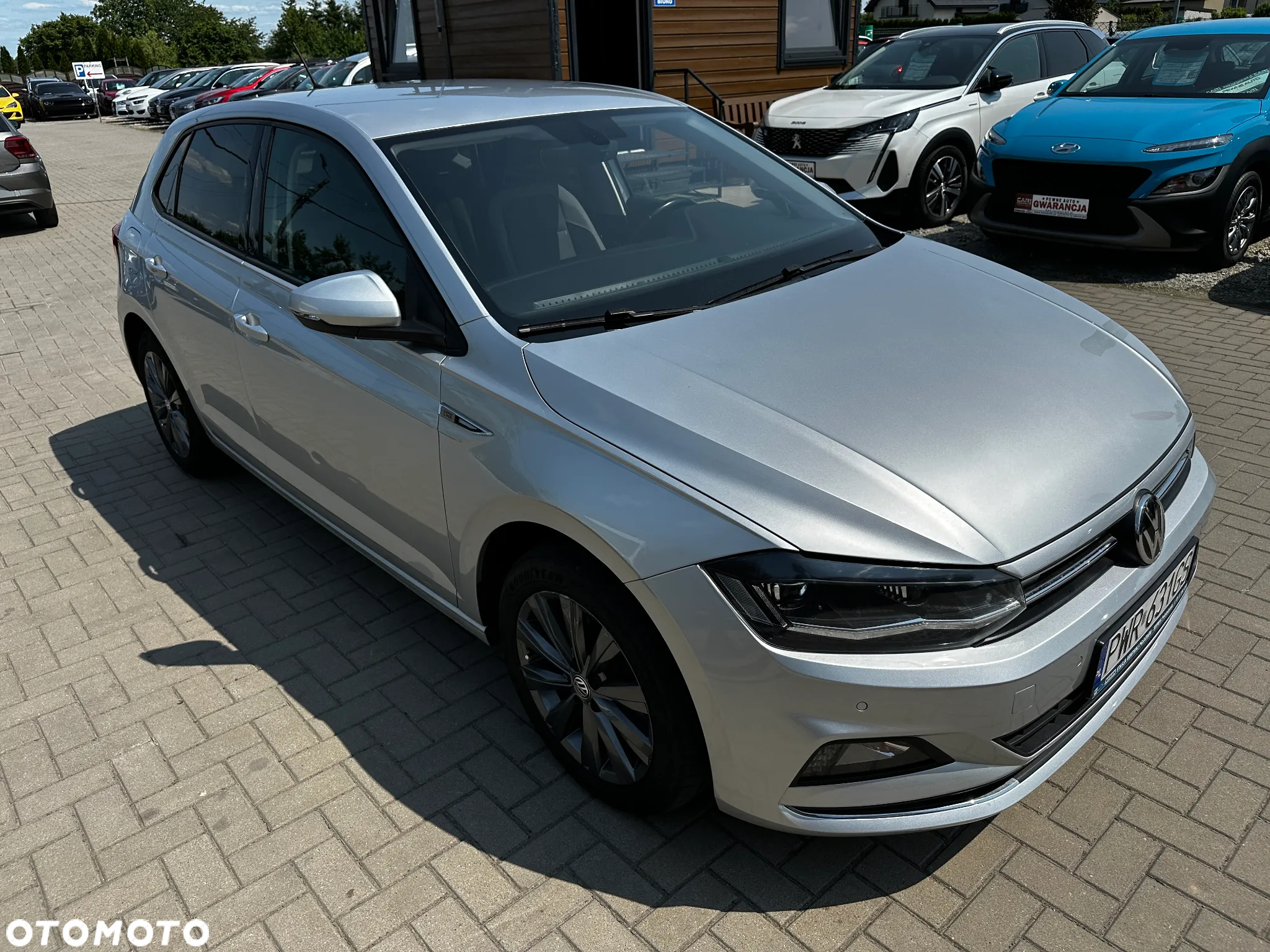Volkswagen Polo - 2