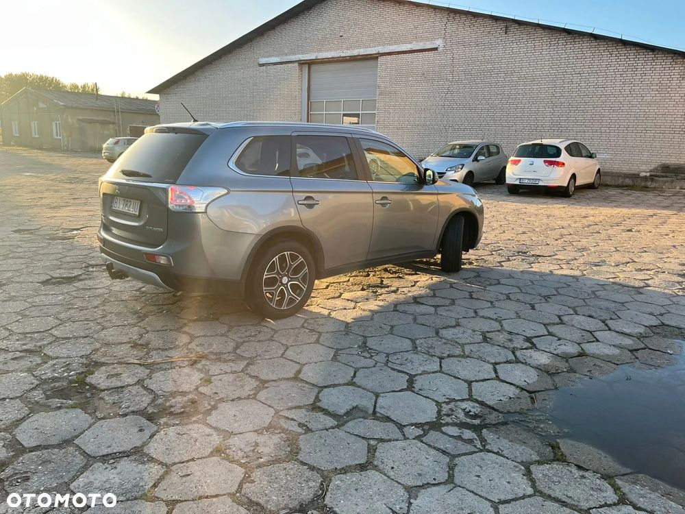 Mitsubishi Outlander 2.0 Intense 4WD CVT - 5