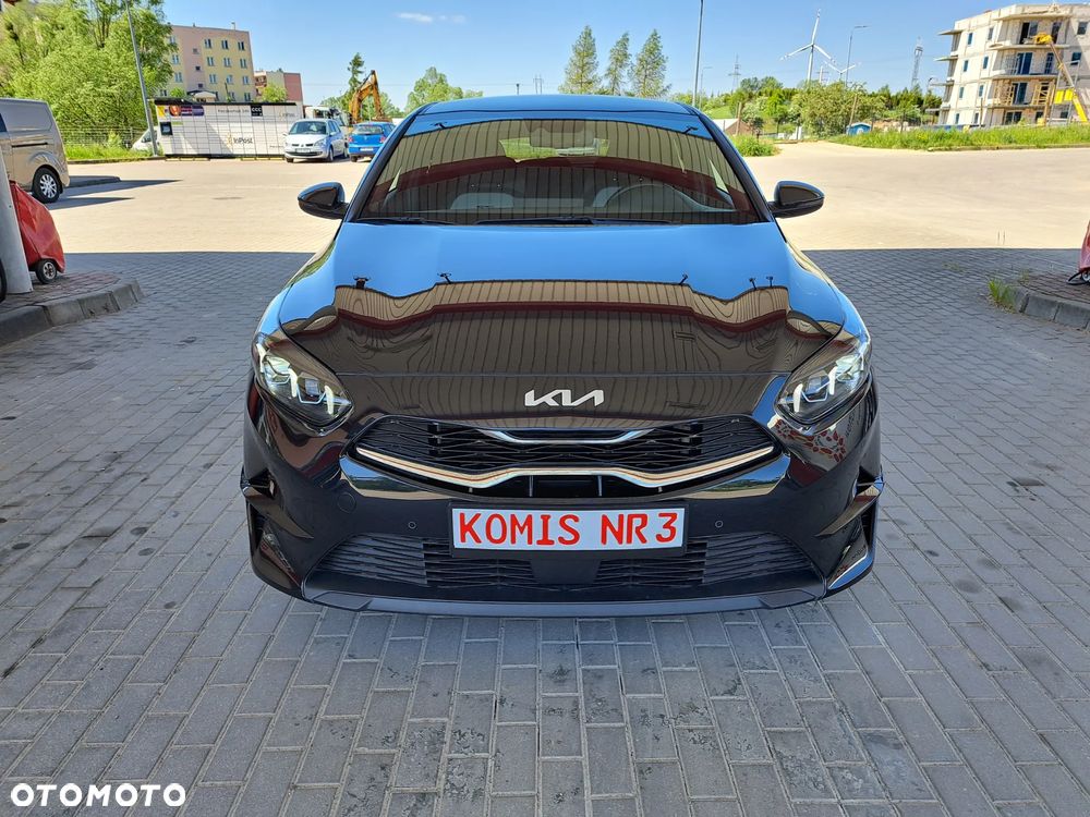 Kia ProCeed 1.5 T-GDI GT Line - 4