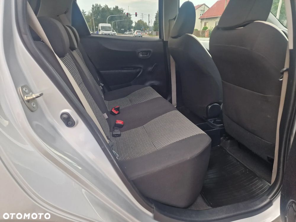 Toyota Yaris 1.33 Life - 16