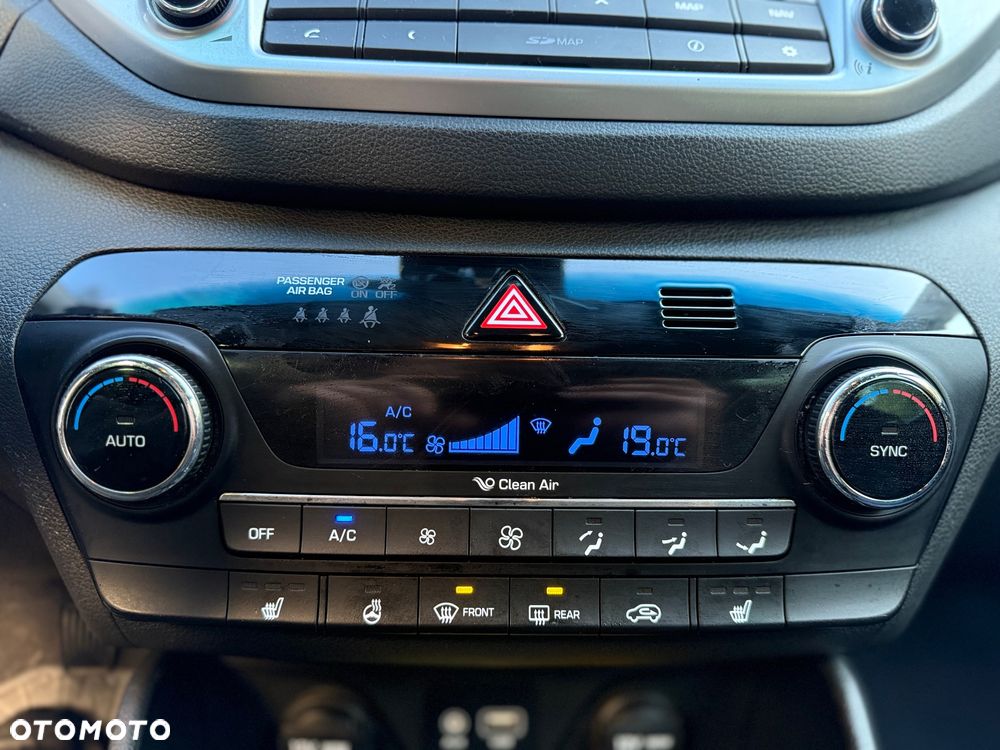 Hyundai Tucson 2.0 CRDI BlueDrive Style 2WD - 13