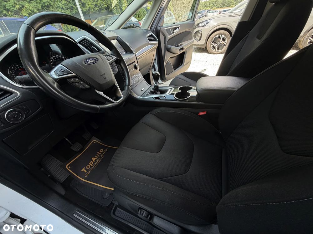 Ford S-Max 2.0 EcoBlue Titanium - 18