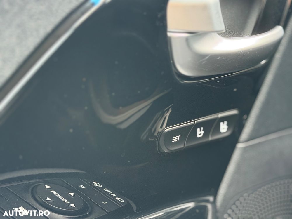 Kia Niro 1.6 GDI 2WD Aut. Spirit - 14