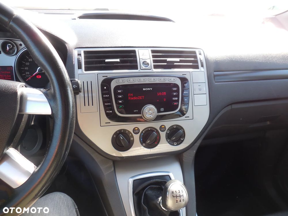 Ford Kuga - 20