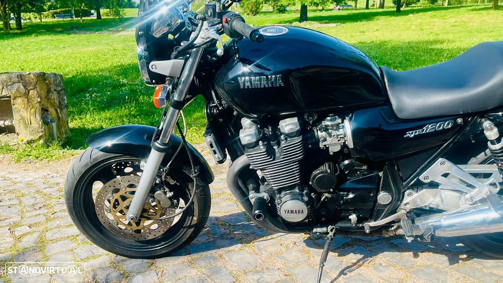 Yamaha XJR 1200 - 9