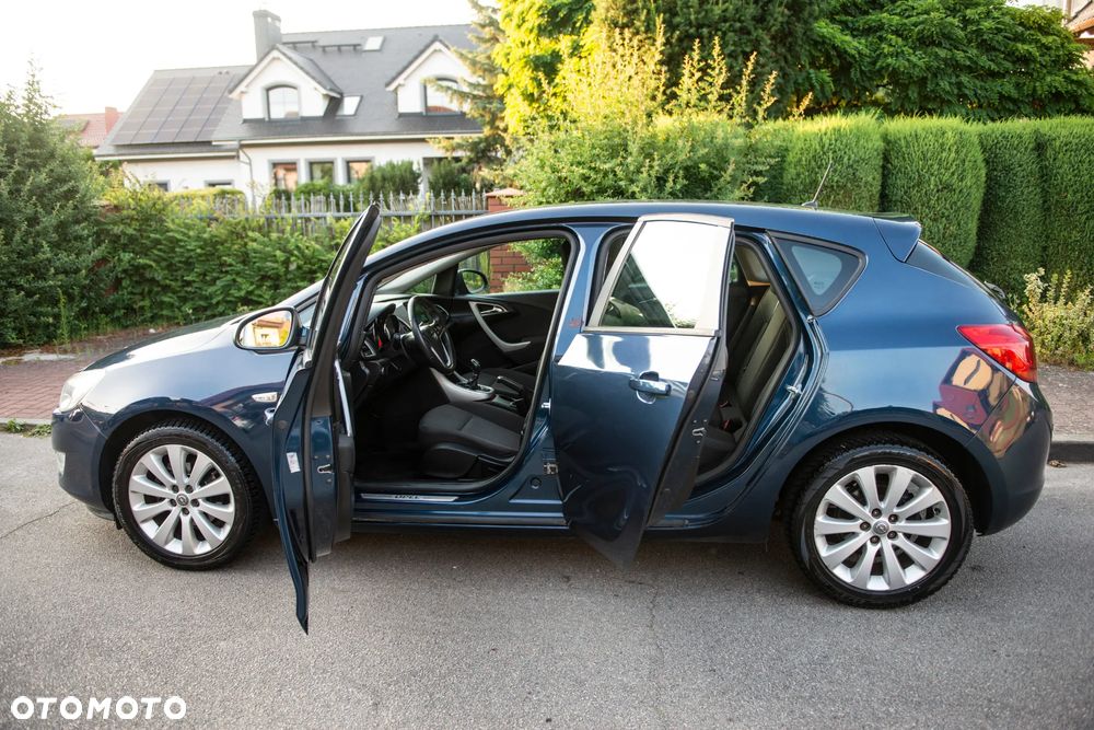 Opel Astra 1.6 ecoFLEX Start/Stop - 16