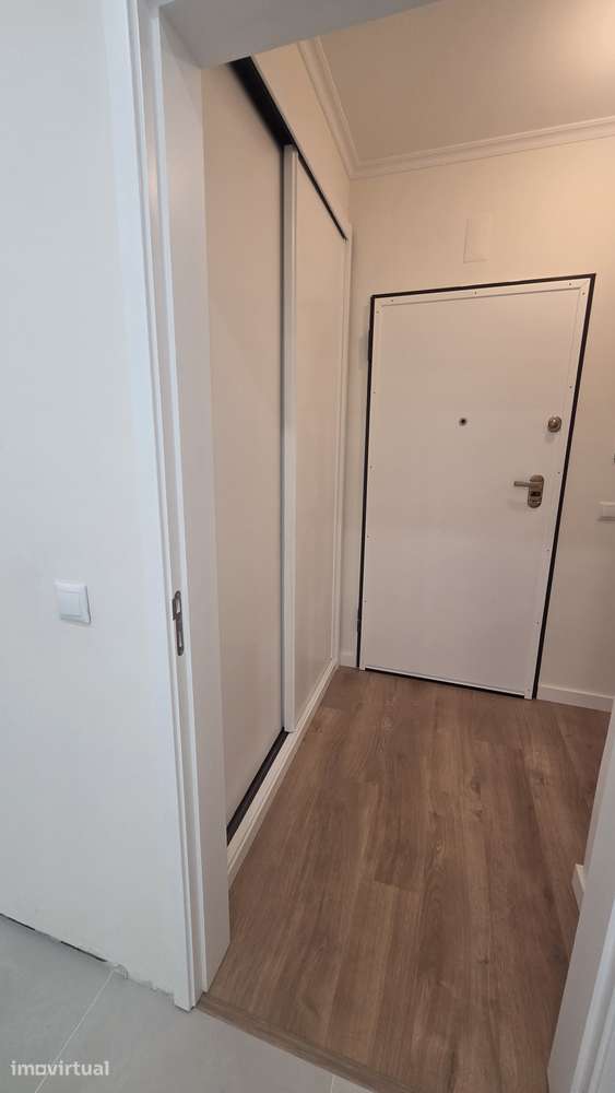 Apartamento T3 c/ garagem - Grande imagem: 5/21