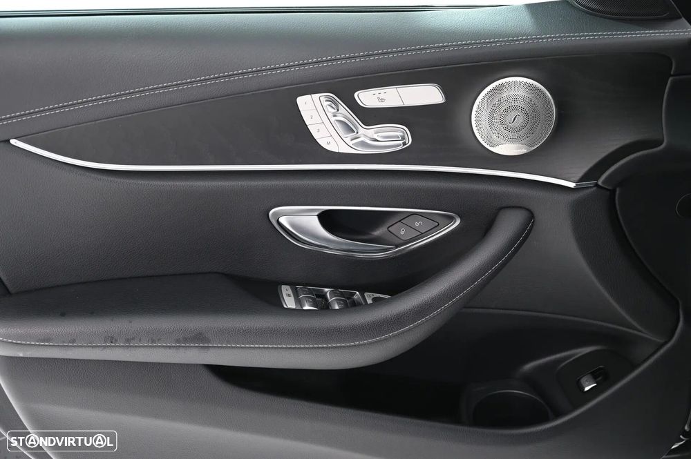 Mercedes-Benz E 220 d 4-Matic All Terrain Avantgarde - 22