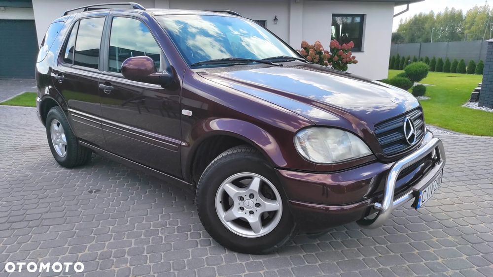 Mercedes-Benz ML 320 - 2