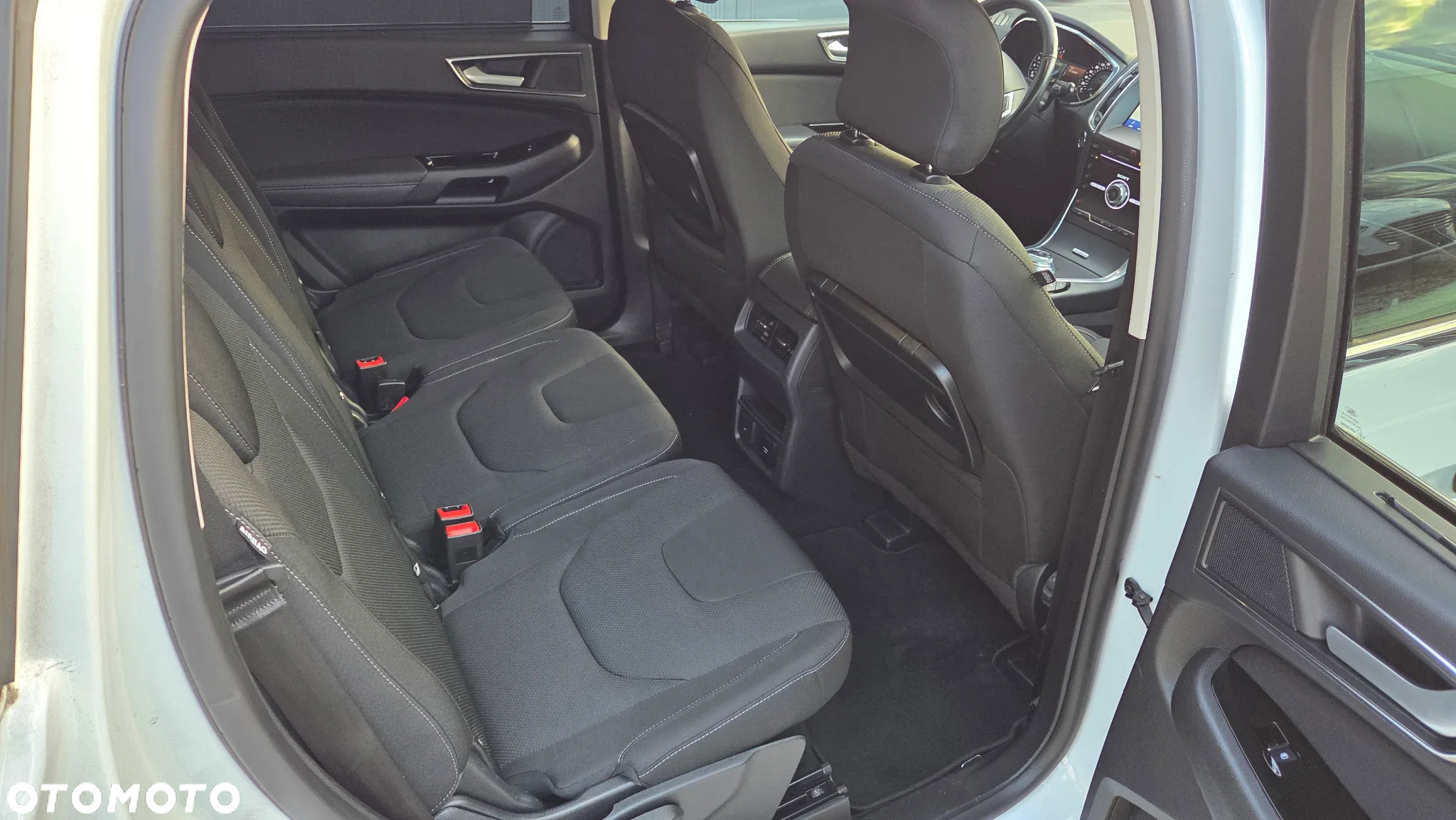 Ford S-Max 2.0 EcoBlue Titanium - 11
