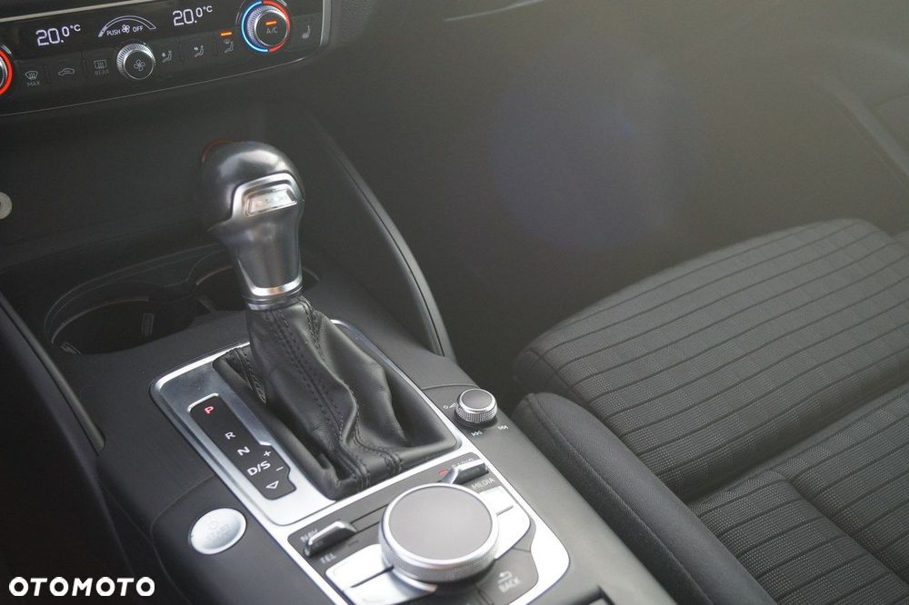 Audi A3 Sportback - 32