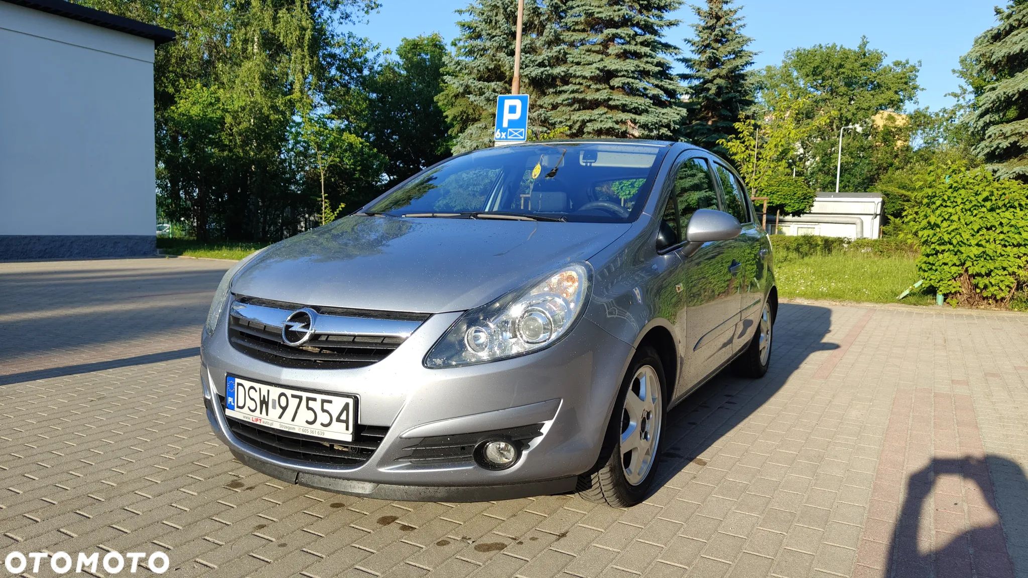 Opel Corsa 1.2 16V Sport EasyTronic - 1