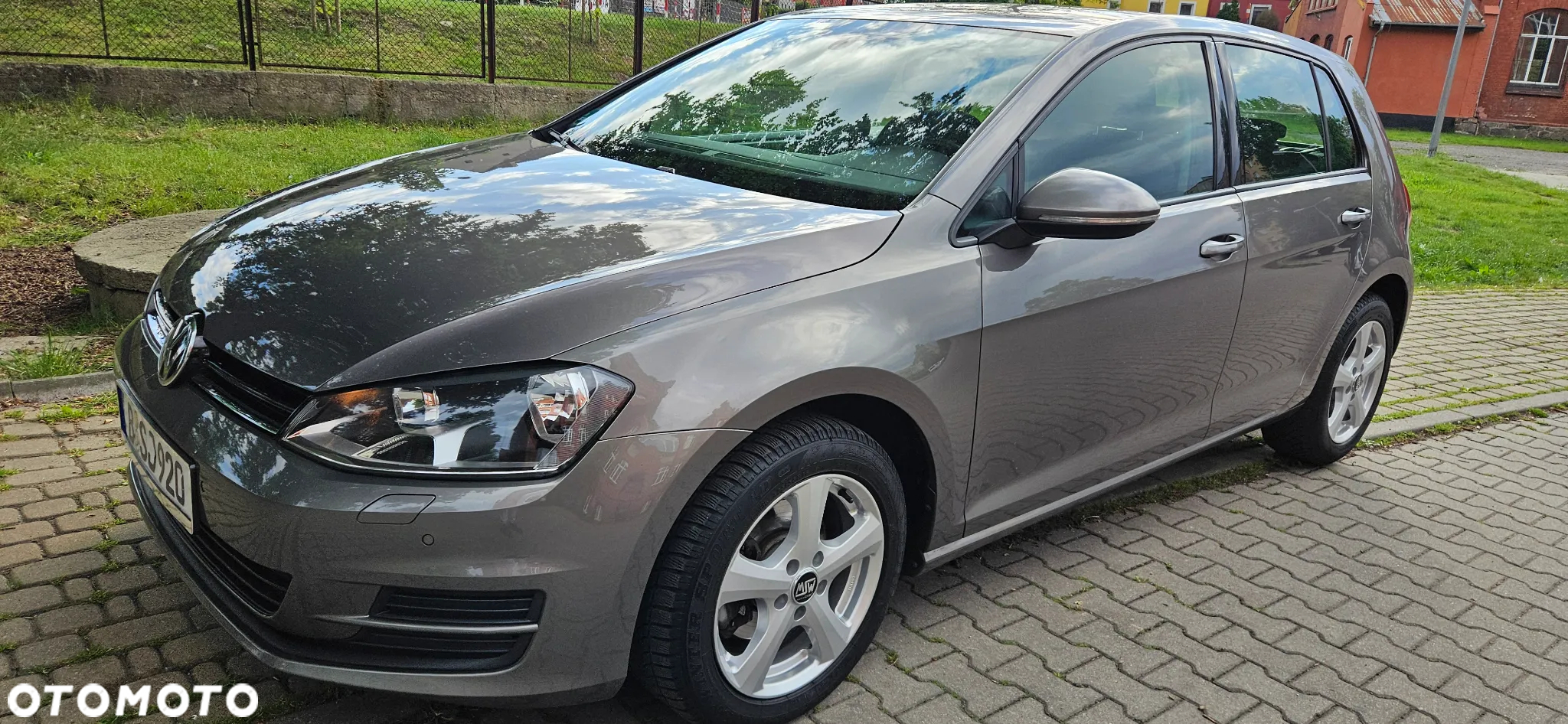 Volkswagen Golf VI 1.6 TDI BlueMot Comfortline - 15
