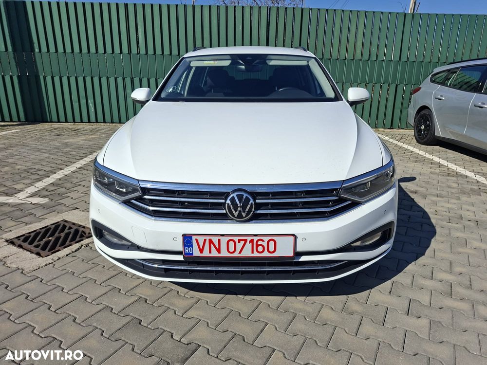 Volkswagen Passat 2.0 TDI SCR DSG Elegance - 4