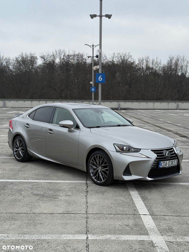 Lexus IS 200t / 300 Elegance - 2