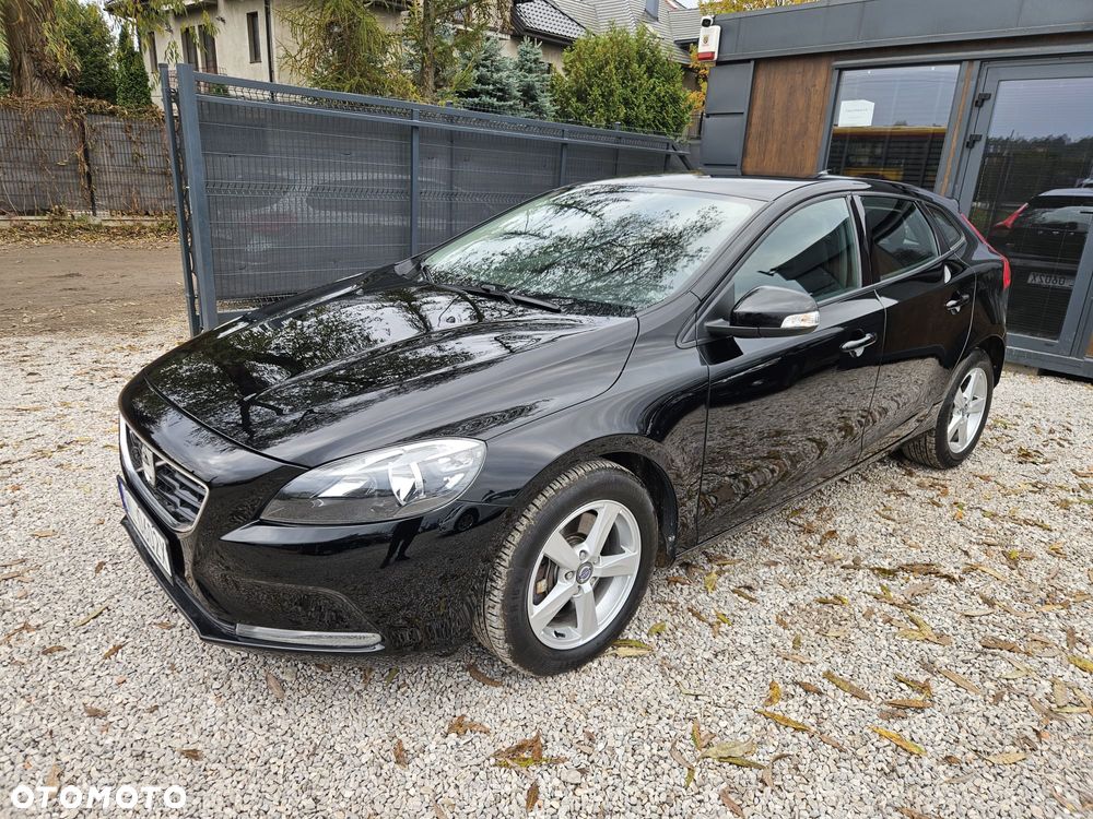 Volvo V40 D3 Momentum - 2
