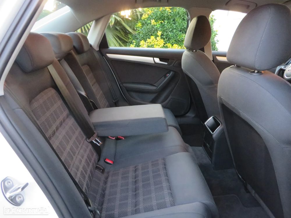 Audi A4 2.0 TDI Sport - 14