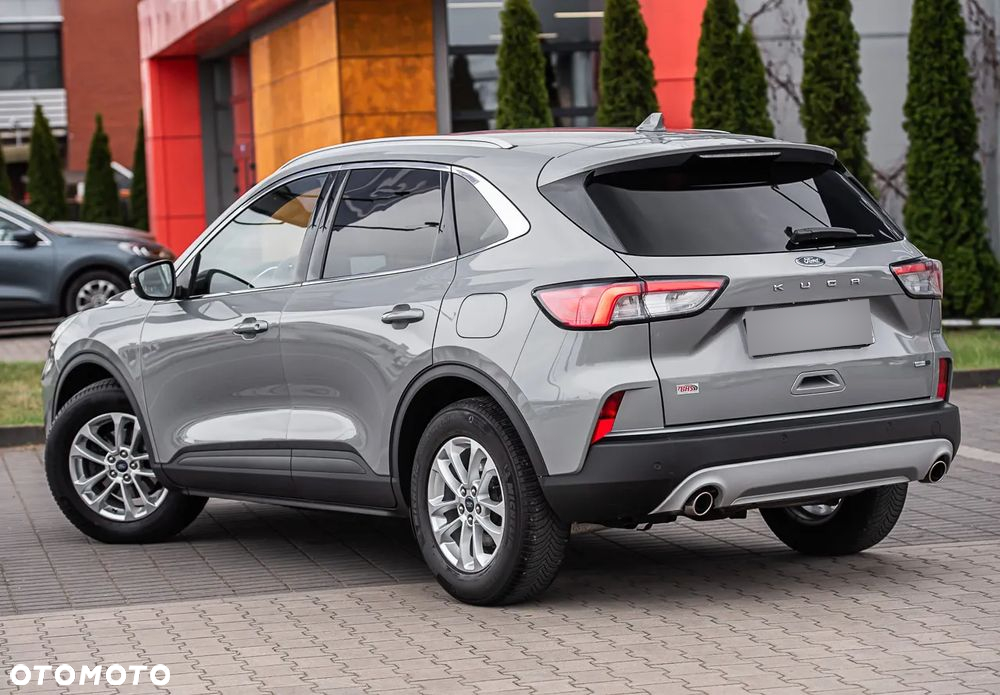 Ford Kuga - 9