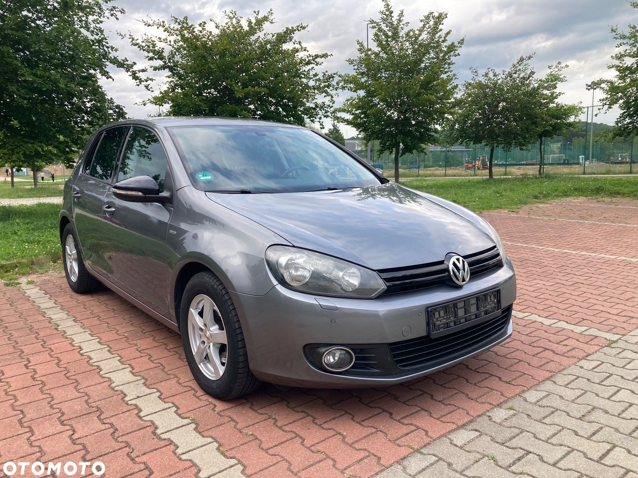 Volkswagen Golf 1.6 TDI DPF MATCH - 1