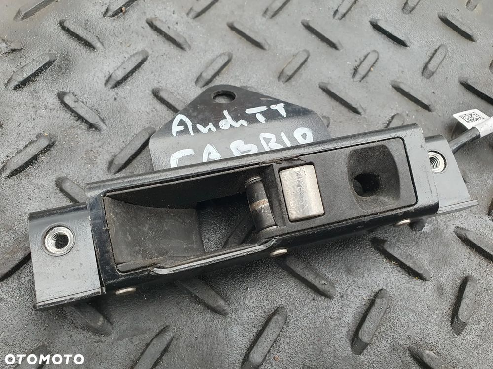 Element zamykajacy lewo Audi TT 8J 8J7871443B - 2