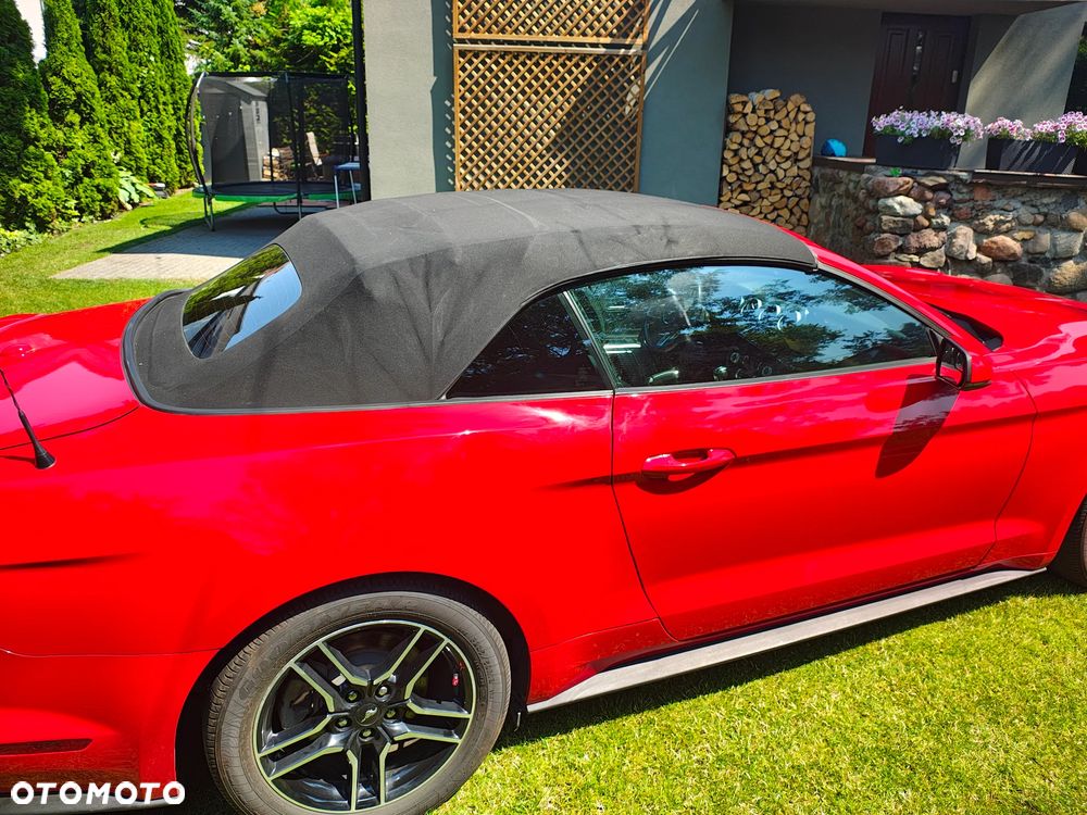 Ford Mustang - 11