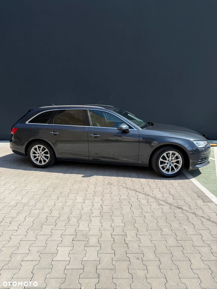 Audi A4 Avant 2.0 TDI S tronic - 10