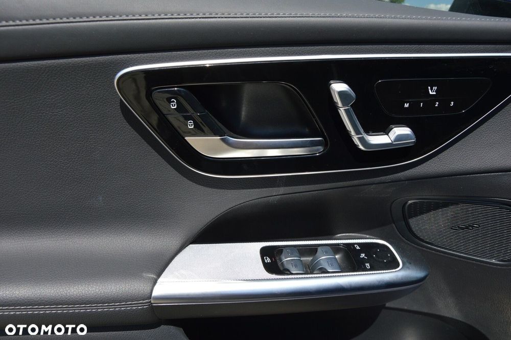 Mercedes-Benz GLC 220 d mHEV 4-Matic AMG Line - 17