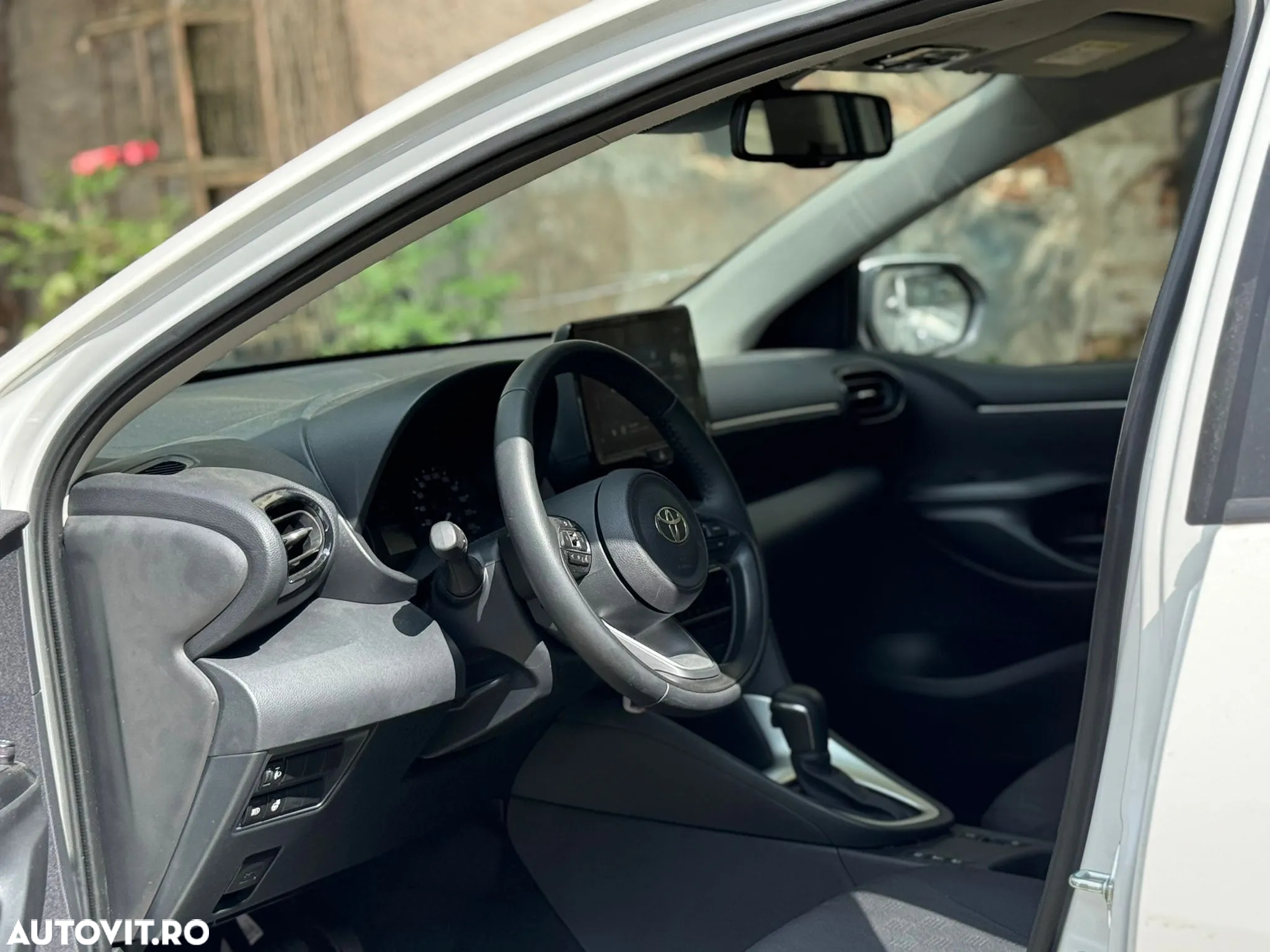 Toyota Yaris 1.5 116 CP HEV Dynamic - 8