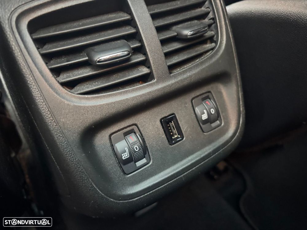 Opel Grandland X 1.2 T Design & Tech AT - 23