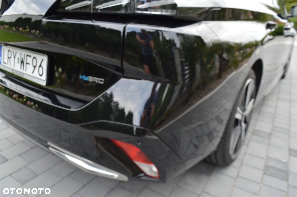 Peugeot 308 - 8