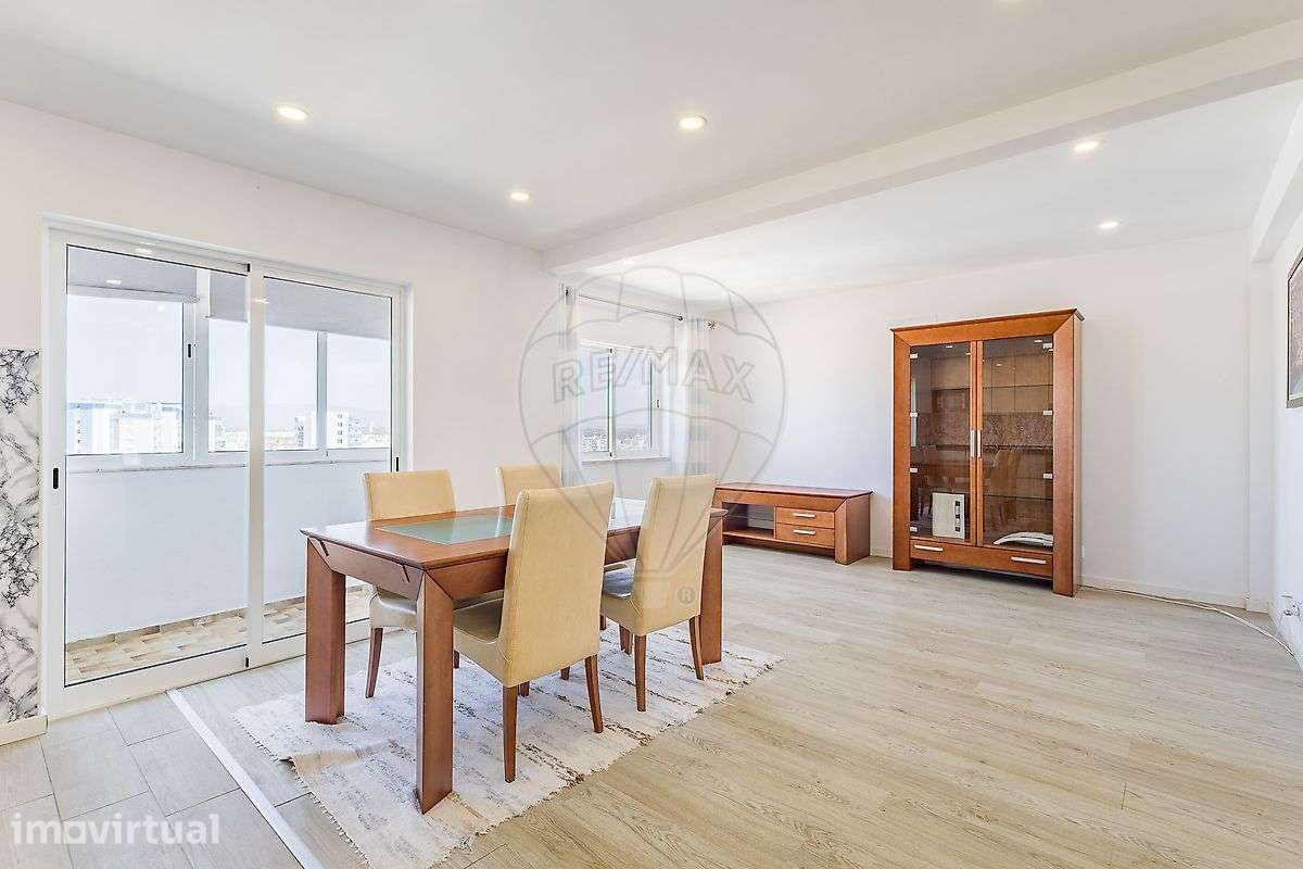 Apartamento T2 para venda - Grande imagem: 2/22
